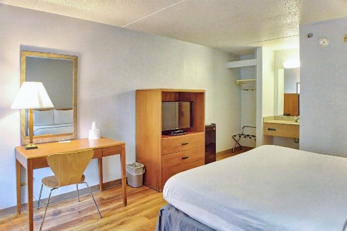 Motel 6 Buffalo Airport image 15