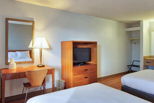 Motel 6 Buffalo Airport image 20